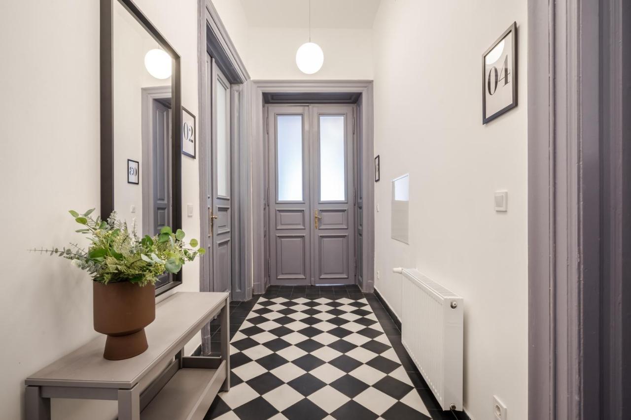 E32 - Oktogon Panorama Suite - Best Location - By Bqa Budapest Bagian luar foto