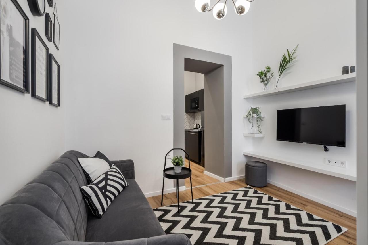 E32 - Oktogon Panorama Suite - Best Location - By Bqa Budapest Bagian luar foto